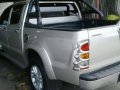 Toyota Hilux G 2010 Model Diesel Navarra strada dmax ranger-8