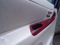 2006 toyota innova G. Top of the line. Diesel manual. Super fresh.-9