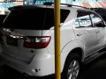 2009 toyota fortuner 4x2 g matic diesel-4