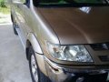 Isuzu sportivo model 08 manual-1