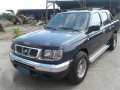 Nissan Frontier 2001 Model 4x2 MT-2