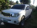 nissan navara 4x4 2009 manual transmission-3