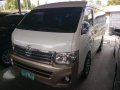 2013 Toyota Super Grandia AT White -2