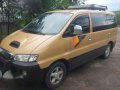 Hyundai Starex AT 2002 Yellow For Sale-1