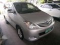 2011 Toyota Innova E AT Gas-1