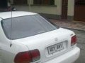 Honda Civic Vti 1998 White For Sale-3