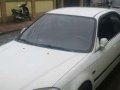 Honda Civic Vti 1998 White For Sale-0