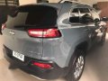 2015 Jeep Cherokee Limited 4x4 AT-2