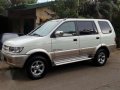 Isuzu Crosswind XTM 2002 White -0