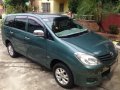 toyota innova 2010-1