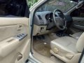 Toyota Hilux G 4x4 2010 MT Silver -4