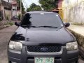 Ford Escape XLT 2004 AT Black For Sale-1