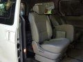 Hyundai Starex CVX 2015 White-2