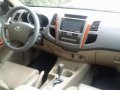 2010 Toyota Fortuner Silver AT For Sale-6