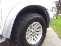 Ford Everest 2004 4x2 MT White -4