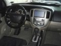 Ford Escape xls 2010 model -3