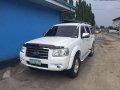 Ford Everest 2008 AT White For Sale-0