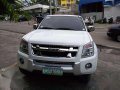 Isuzu Dmax 2011 MT White For Sale-0