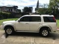 Ford Everest 4x2 AT White For Sale-1
