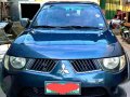 Mitsubishi Strada 4X4-4