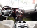 2004 Hyundai Starex GRX AT Diesel Local-3