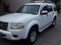 Ford Everest 2009 White Manual-7