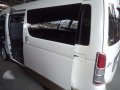 2008 Toyota Hiace Super Grandia Pearl White-4