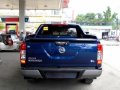 2016 Nissan Navara Calibre Blue MT -2
