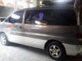 Hyundai starex 2001 manual-3