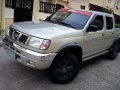 2002 Nissan Frontier Pickup 4x4 Silver-2