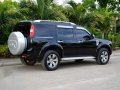 well maintained Ford Everest 2010-3