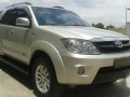 Toyota fortuner G Diesel 07 mdl automatic 4x2 D4D Sale-3