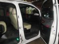 Hyundai Starex AT White For Sale -3