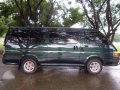 2000 Toyota Hiace Commuter van diesel-3