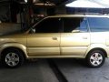 Toyota Revo VX200 2003 MT Golden -7