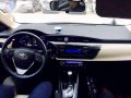 2016 Toyota Altis V top of the line black-4