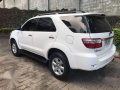 2009 Toyota Fortuner 4x2 automatic-2