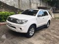 2009 Toyota Fortuner 4x2 automatic-1