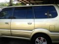 Toyota Revo VX200 2003 MT Golden -3