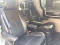 2010 chrysler town and country limited 2009 2011 starex previa alphard-6