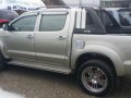 Toyota Hilux 4x4 Silver 2005 MT For Sale-5