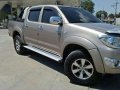 toyota hilux manual diesel 2010model 1st owner-2