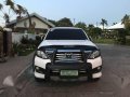 Toyota Fortuner 2012-1