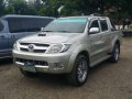 Toyota Hilux 4x4 Silver 2005 MT For Sale-0