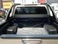 toyota hilux manual diesel 2010model 1st owner-11