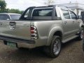 Toyota Hilux 4x4 Silver 2005 MT For Sale-4
