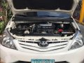 Toyota innova j 2.5L diesel MT-6