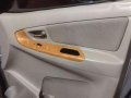 2011 Toyota Innova G top of the line-10