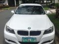 BMW  318i 2010 White AT For Sale-4