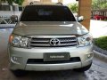 2009 Toyota Fortuner 2.5L Diesel Automatic-1